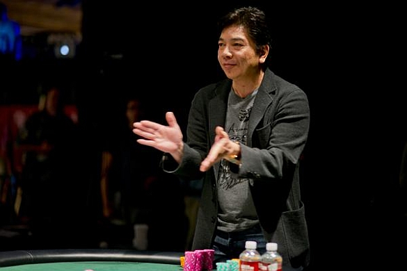 //cdn-origin.pokerstrategy.com/2013/06/15/David_Chiu_Carousel.jpg