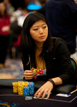 Last woman standing (sitting), Canadian pro Xuan Liu