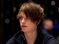 Viktor Blom Viktor Blom