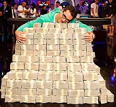 //cdn-origin.pokerstrategy.com/2012/12/18/ae.jpg
