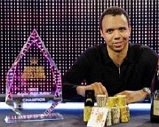 //cdn-origin.pokerstrategy.com/2012/12/18/ivey-aussie.jpg
