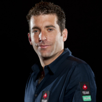 //cdn-origin.pokerstrategy.com/2013/03/11/shaniac.jpg