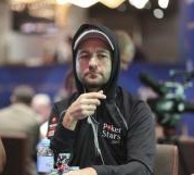 //cdn-origin.pokerstrategy.com/2013/04/12/negs.jpg