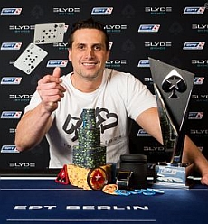 //cdn-origin.pokerstrategy.com/2013/04/27/daniel_pidun_ber9_ftwrap.jpg