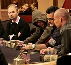 //cdn-origin.pokerstrategy.com/2013/05/14/hsp.jpg