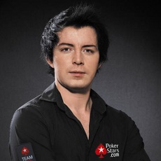 //cdn-origin.pokerstrategy.com/2013/08/27/0d369f2fbe1ae6a58145708d7e18da1e.jpeg