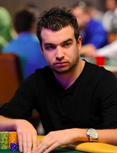 //cdn-origin.pokerstrategy.com/2013/10/11/chris-moorman-wsop-ao.jpg