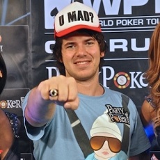 //cdn-origin.pokerstrategy.com/2013/10/14/marvin-rettenmaier-ring.jpg