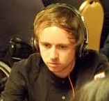//cdn-origin.pokerstrategy.com/2014/01/06/download.jpg