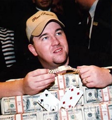 //cdn-origin.pokerstrategy.com/2014/02/18/Chris-Moneymaker-WSOP-Win.jpg