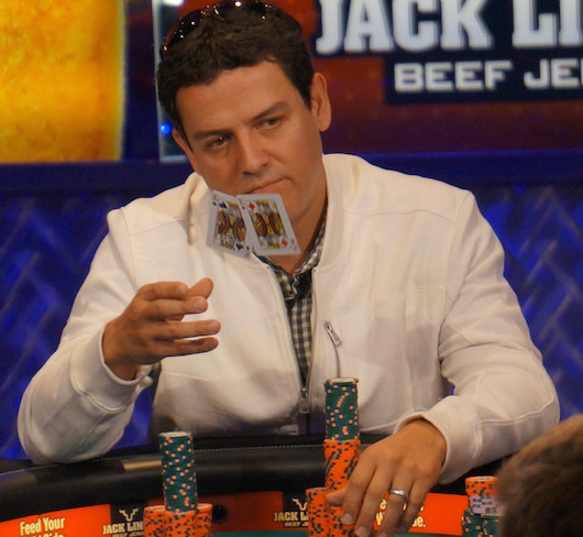 Carlos Mortensen Poker pro Carlos Mortensen