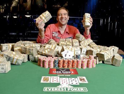 Vitaly Lunkin WSOP bracelet
