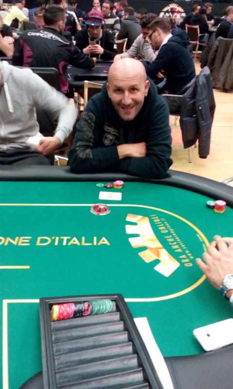 Danyx con gli occhi della tigre affamata Dany
