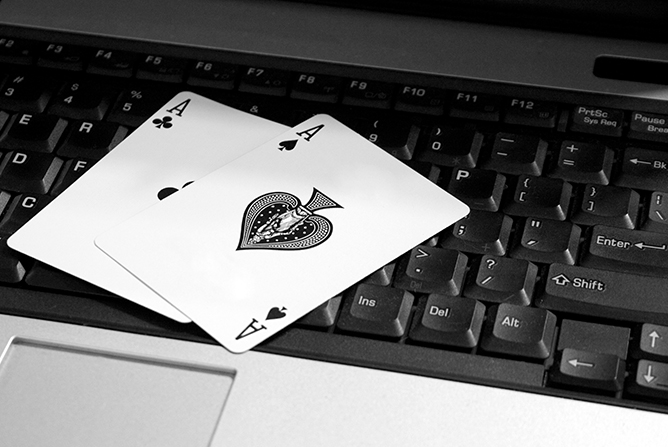 online live poker